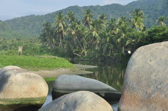 Belas paisagens no Parque Nacional Tayrona, no litoral norte da Colômbia